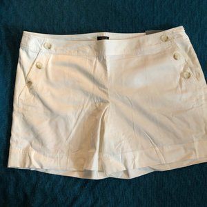 Ann Taylor - White Shorts